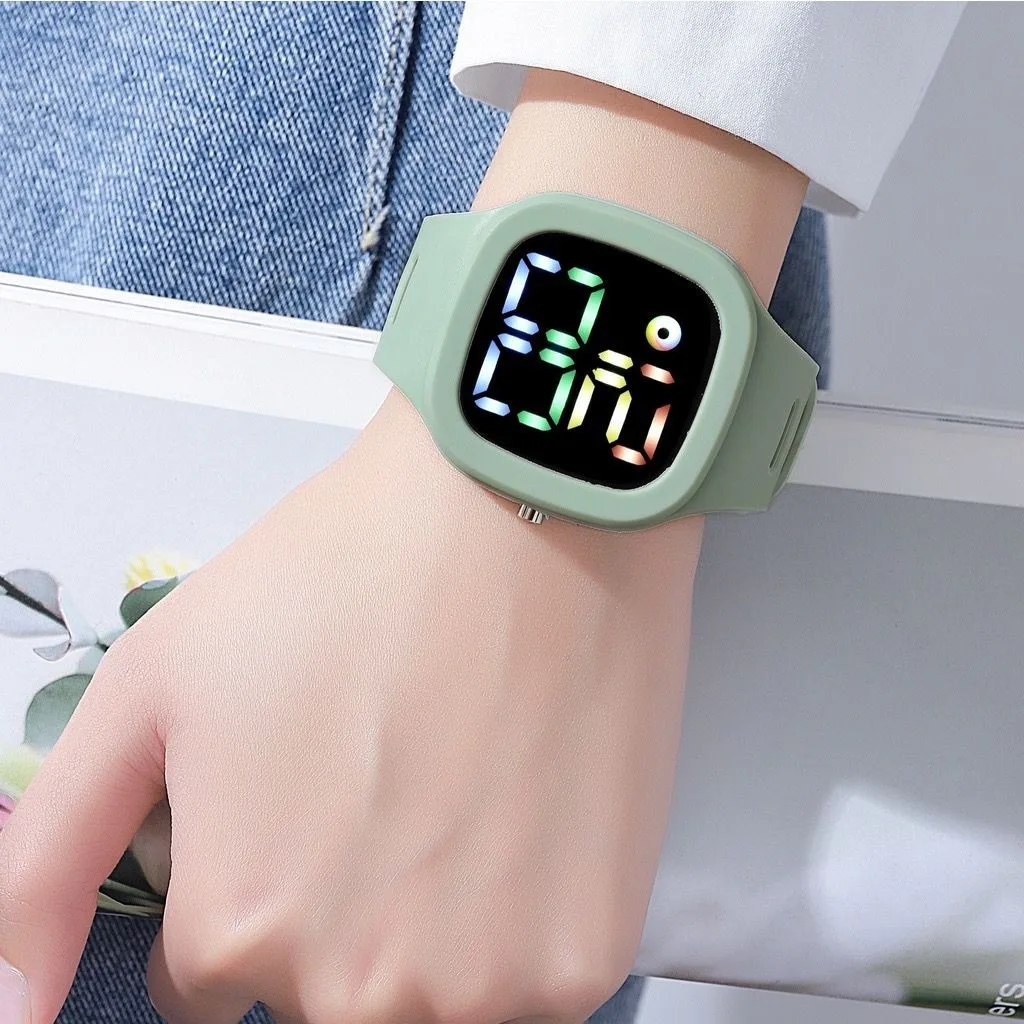 COD AR18 Jam Tangan Led Digital Pria Wanita Rubber Tahan Air Electronic Fashion Couple Anak Remaja Premium