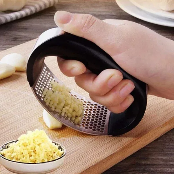 Alat Penghancur Bawang Putih Merah Stainless Steel Pencacah Garlic Ricer Press Pres / Penggerus Jahe Kunyit Bumbu Dapur Crusher Serbaguna / Cincang Geprek Multifungsi Bawang Putih Merah