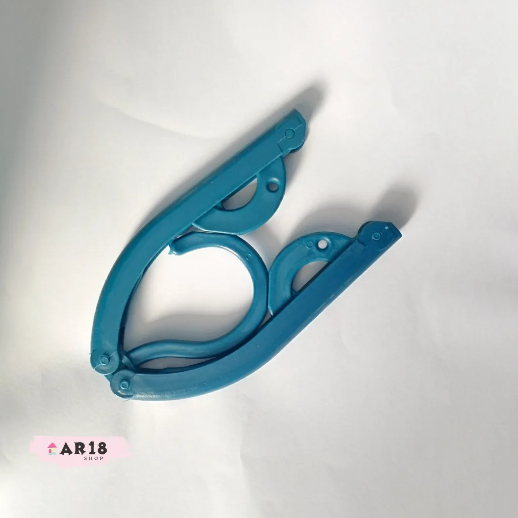 GANTUNGAN BAJU LIPAT / HANGER LIPAT PORTABLE / HANGER GANTUNGAN BAJU LIPAT PORTABLE / HANGGER JEMURAN BAJU